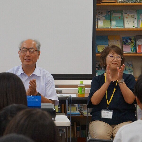 馬堀中学校